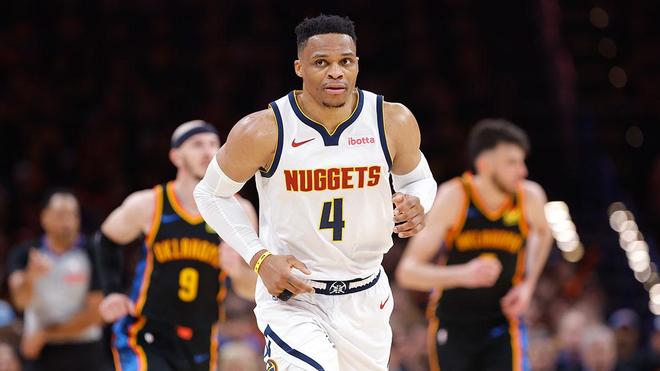 在最后一轮 在最后一轮