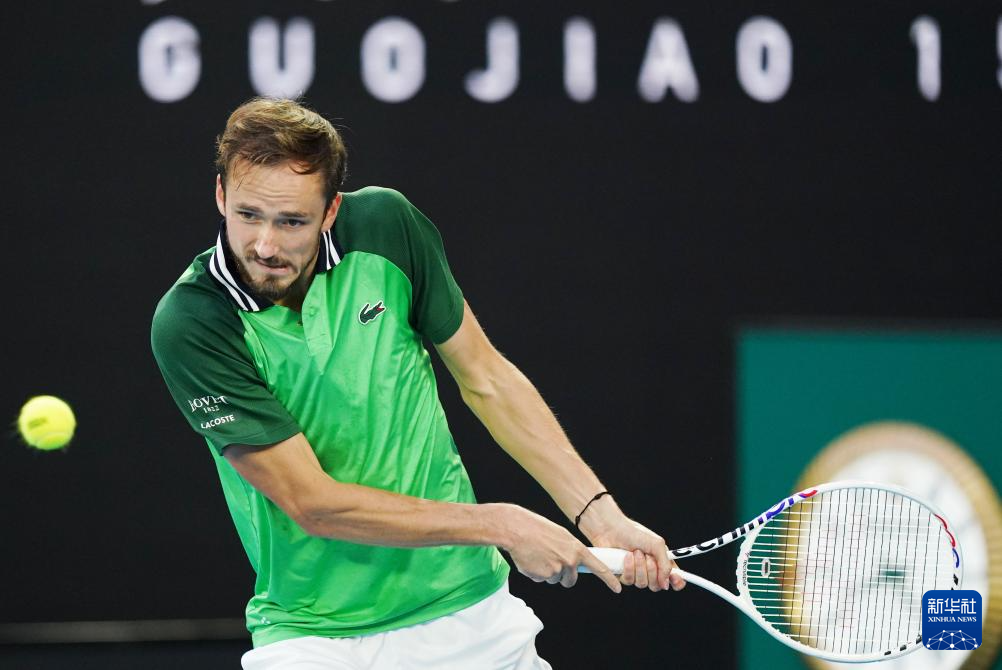 了让人耳目 了让人耳目